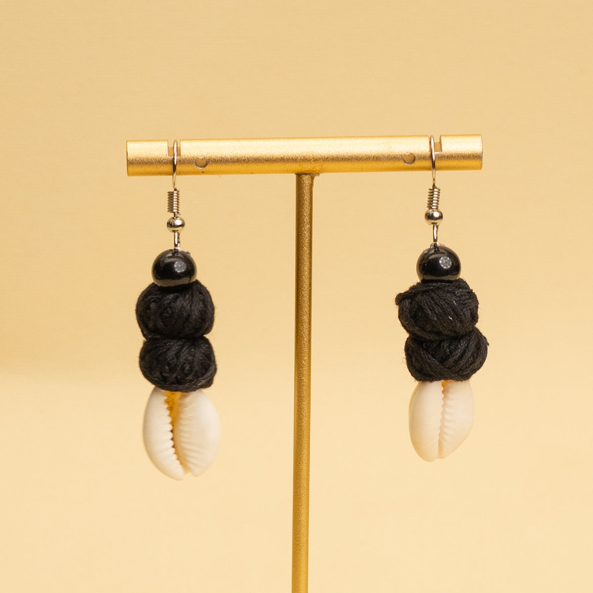 OLIVIA FABRIC AND BEADS HANDMADE AND HANDSTICHED MALA/ NECKPIECE ML92