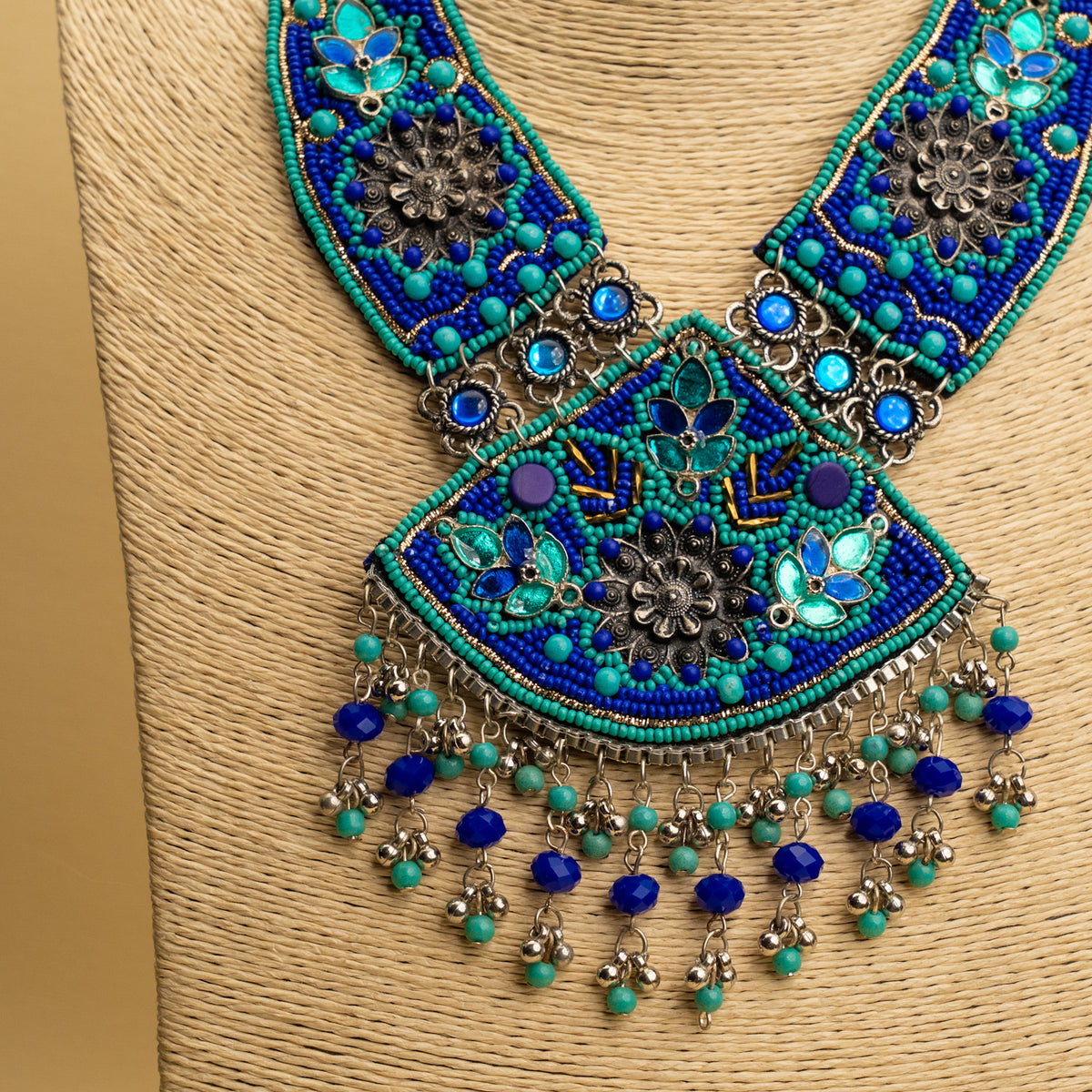 RYKER FABRIC AND BEADS HANDMADE AND HANDSTICHED MALA/ NECKPIECE ML127