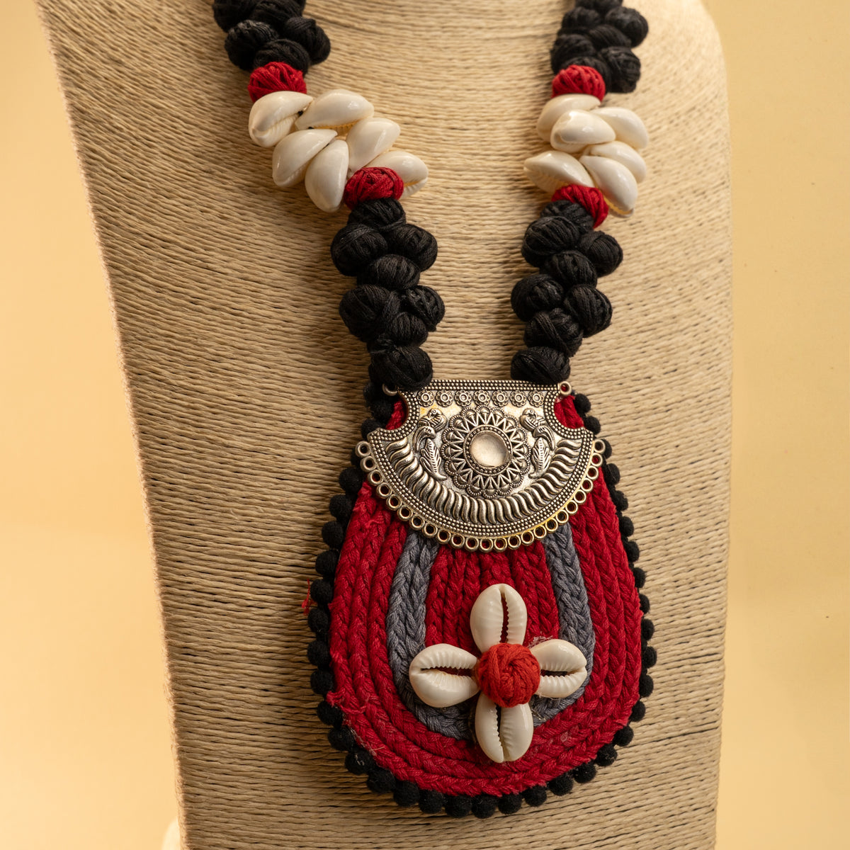 RINA FABRIC AND BEADS HANDMADE AND HANDSTICHED MALA/ NECKPIECE ML85