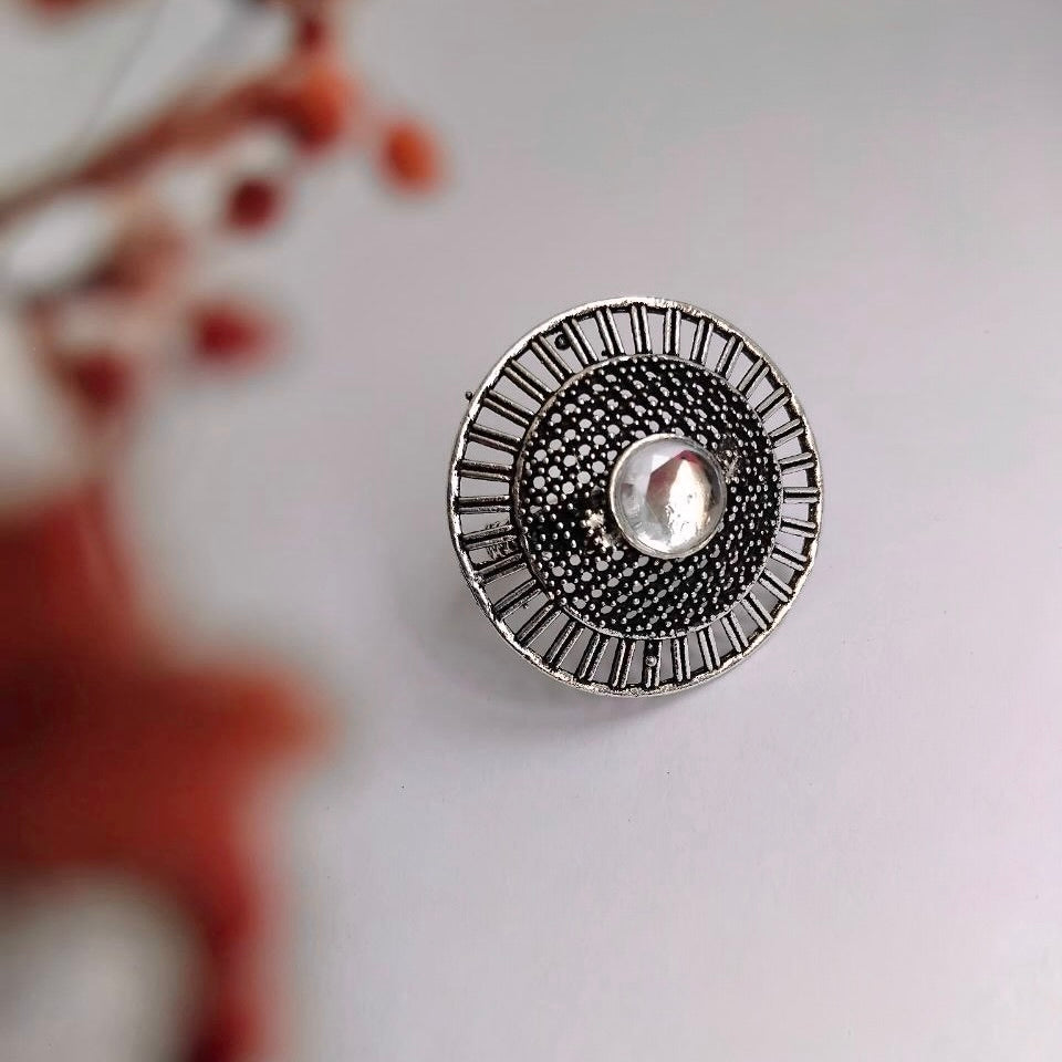 RIVONA OXIDIZED FINISH STONE RING R90