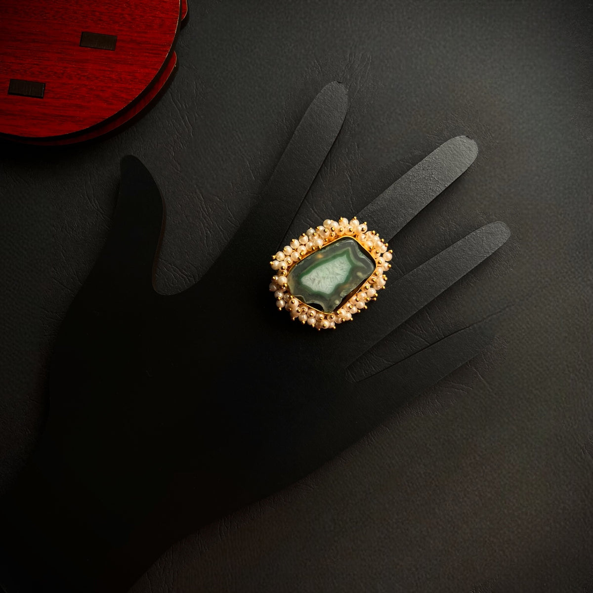 CIEL  AGATE PEARL WORK GOLD TONED RING R17