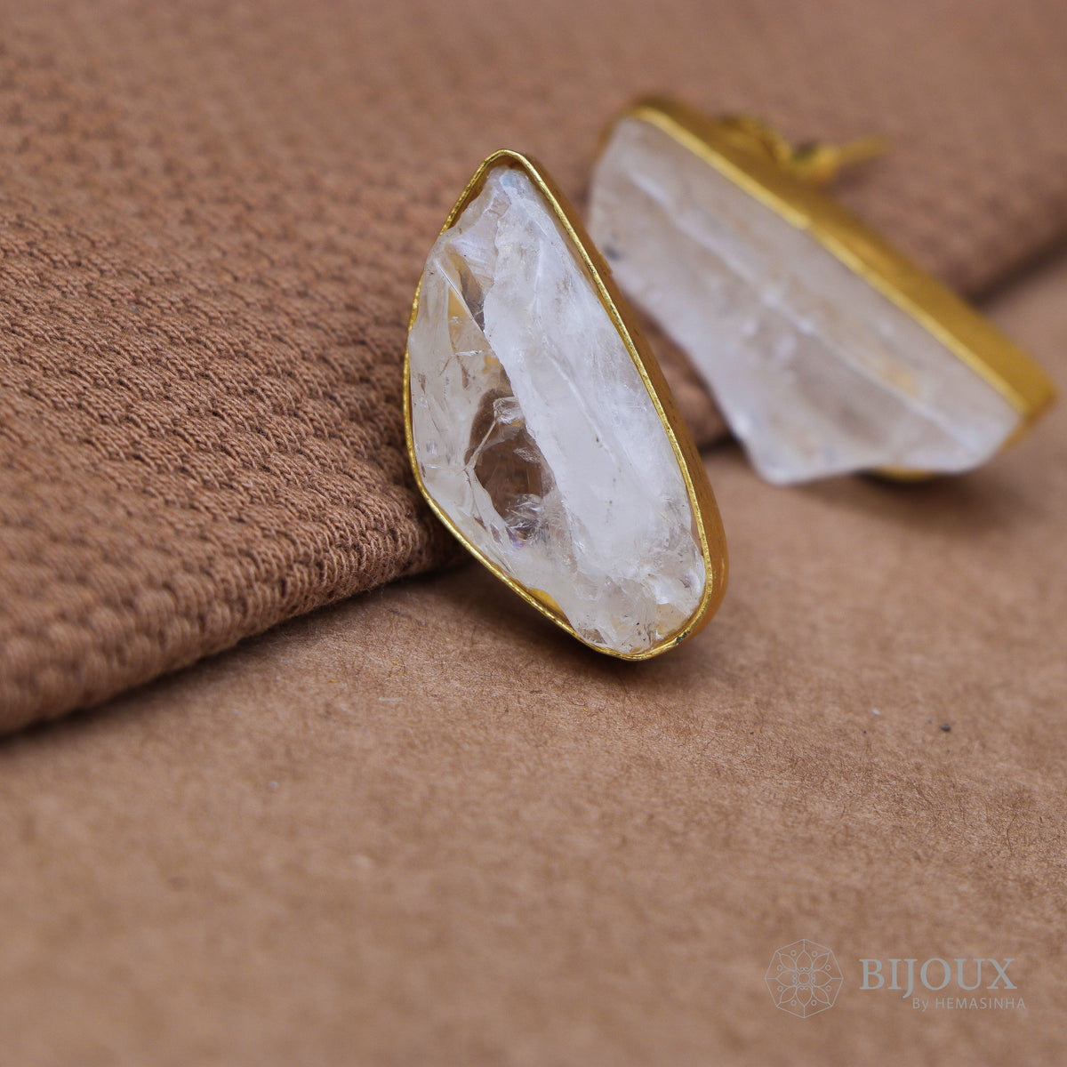 THIYALA RAW STONE ANTIQUE FINISH HANDMADE STUDS ER205