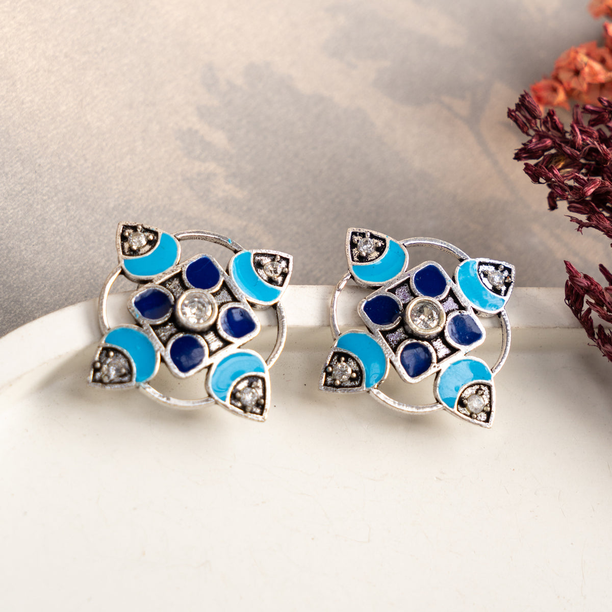 LILY SEMI HANDMADE OXIDIZED EARRINGS/ STUDS ER672