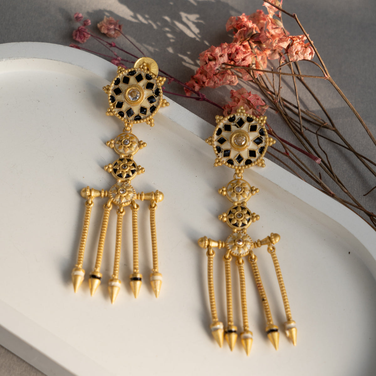 LYRA GOLD TONE SEMI HANDMADE  EARRINGS/STUDS ER798