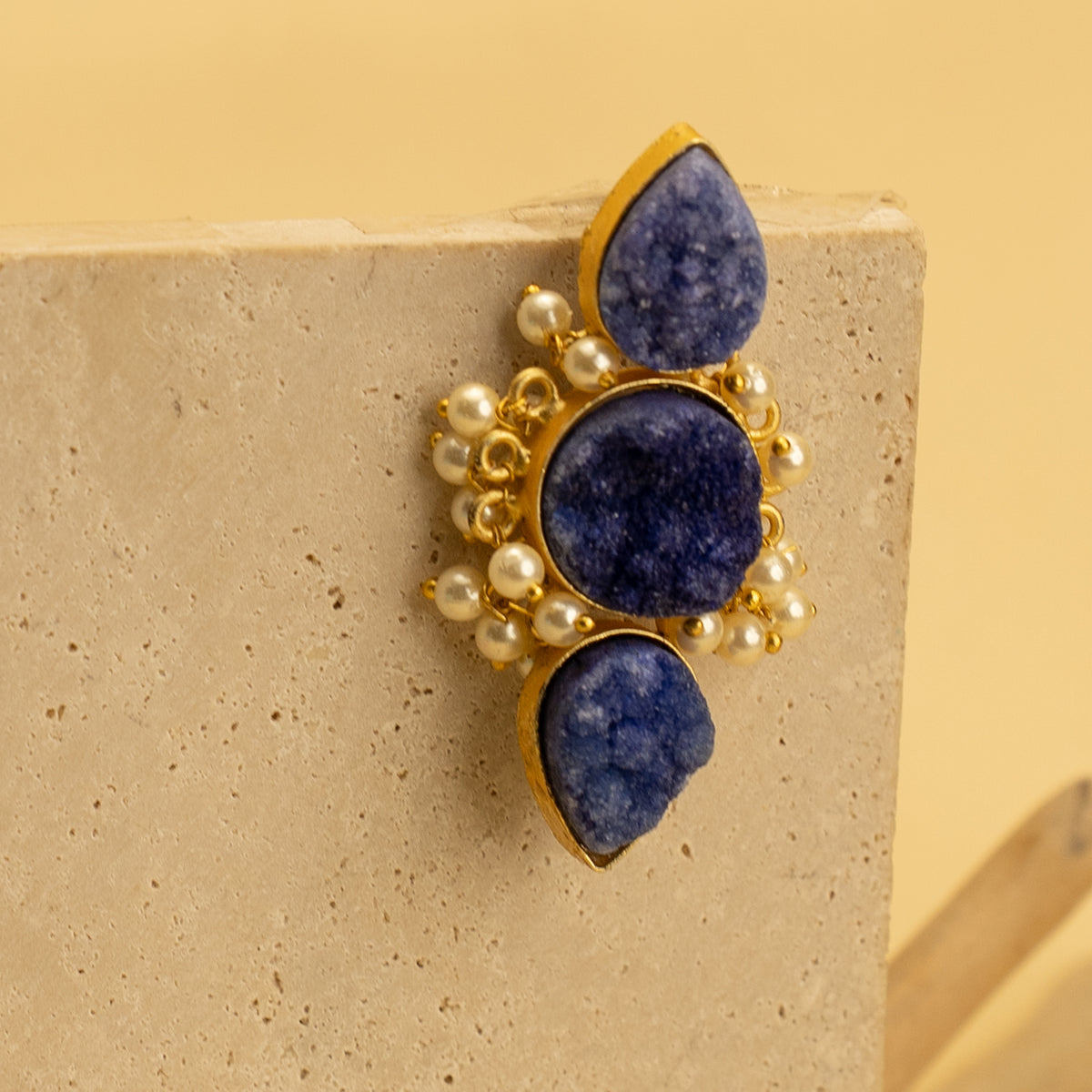 THANAYA RUSTIC AND RAW ANTIQUE FINISH HANDMADE NATURAL STONE EARRINGS ER461