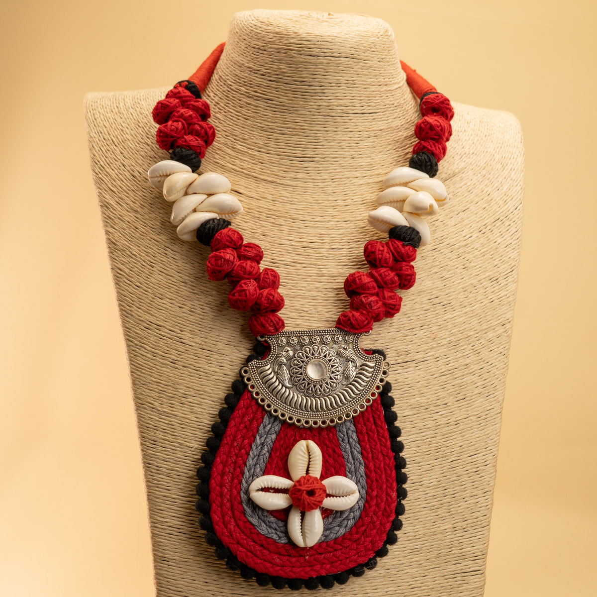 RINA FABRIC AND BEADS HANDMADE AND HANDSTICHED MALA/ NECKPIECE ML85