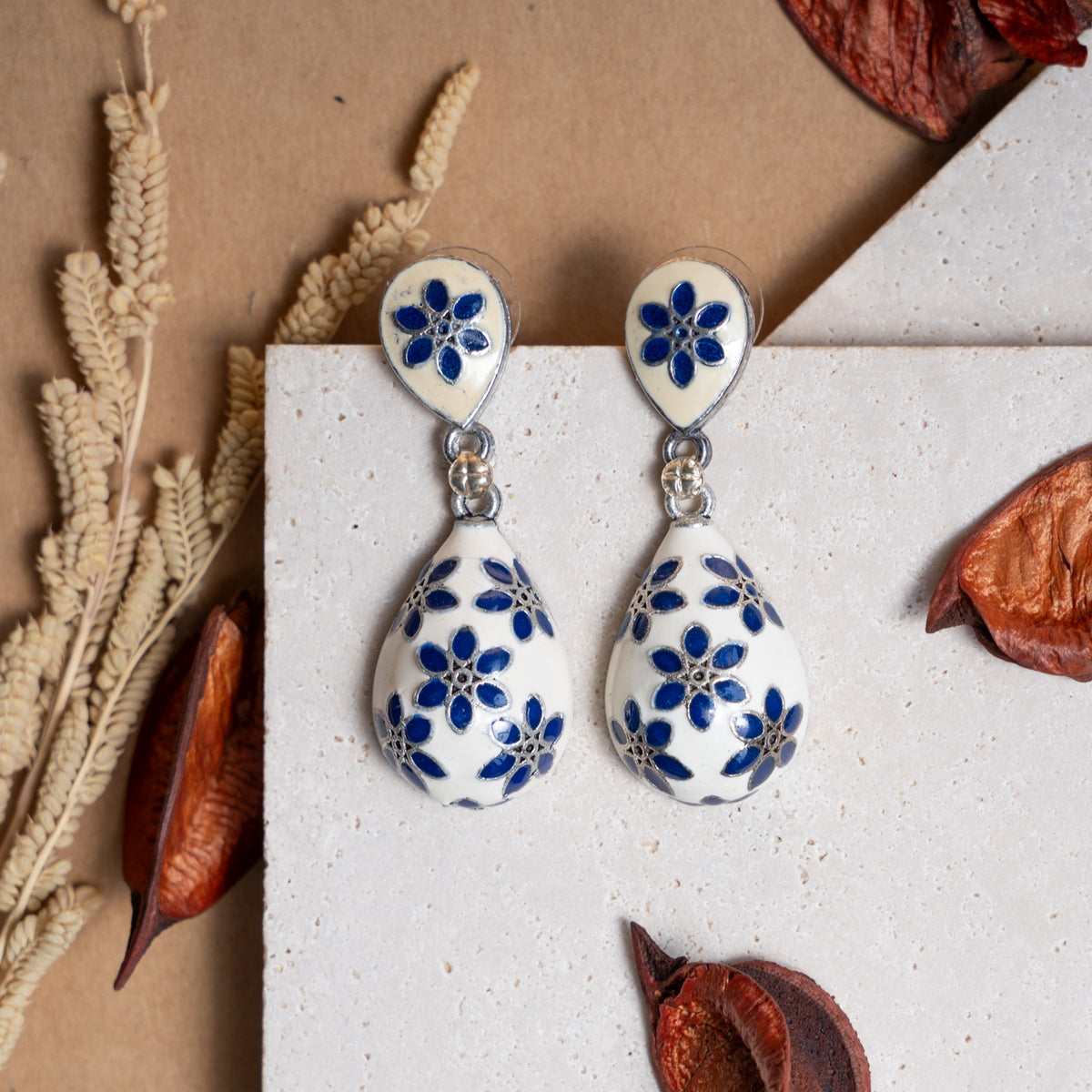 SWATHIKA FLORA DANGLER/ EARRINGS ER833