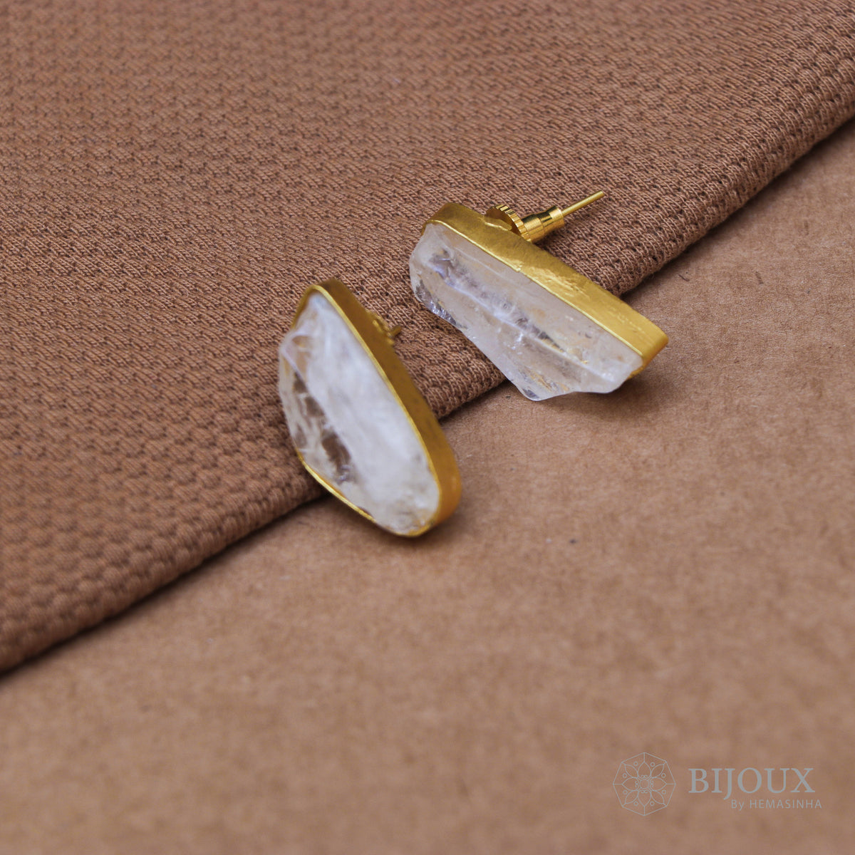 THIYALA RAW STONE ANTIQUE FINISH HANDMADE STUDS ER205