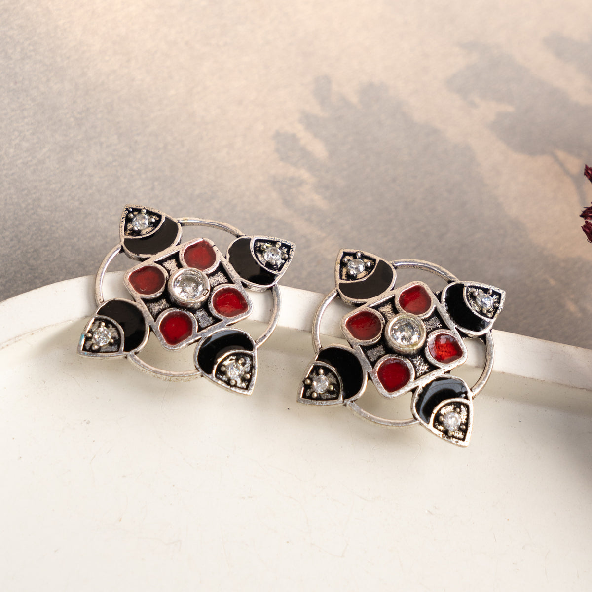 LILY SEMI HANDMADE OXIDIZED EARRINGS/ STUDS ER672