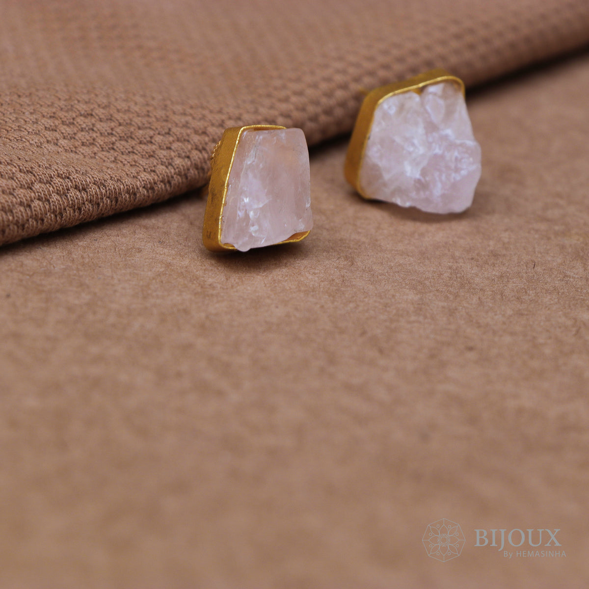 THIYALA RAW STONE ANTIQUE FINISH HANDMADE STUDS ER205