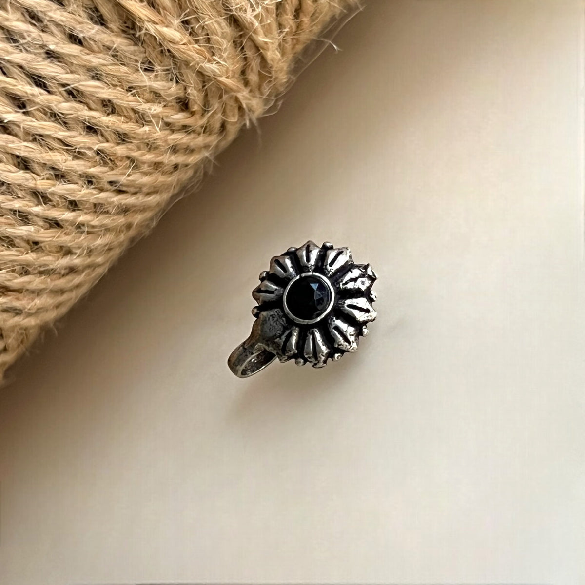 BELLA LAKI FLORA CLIP ON NOSE STUDS NS16