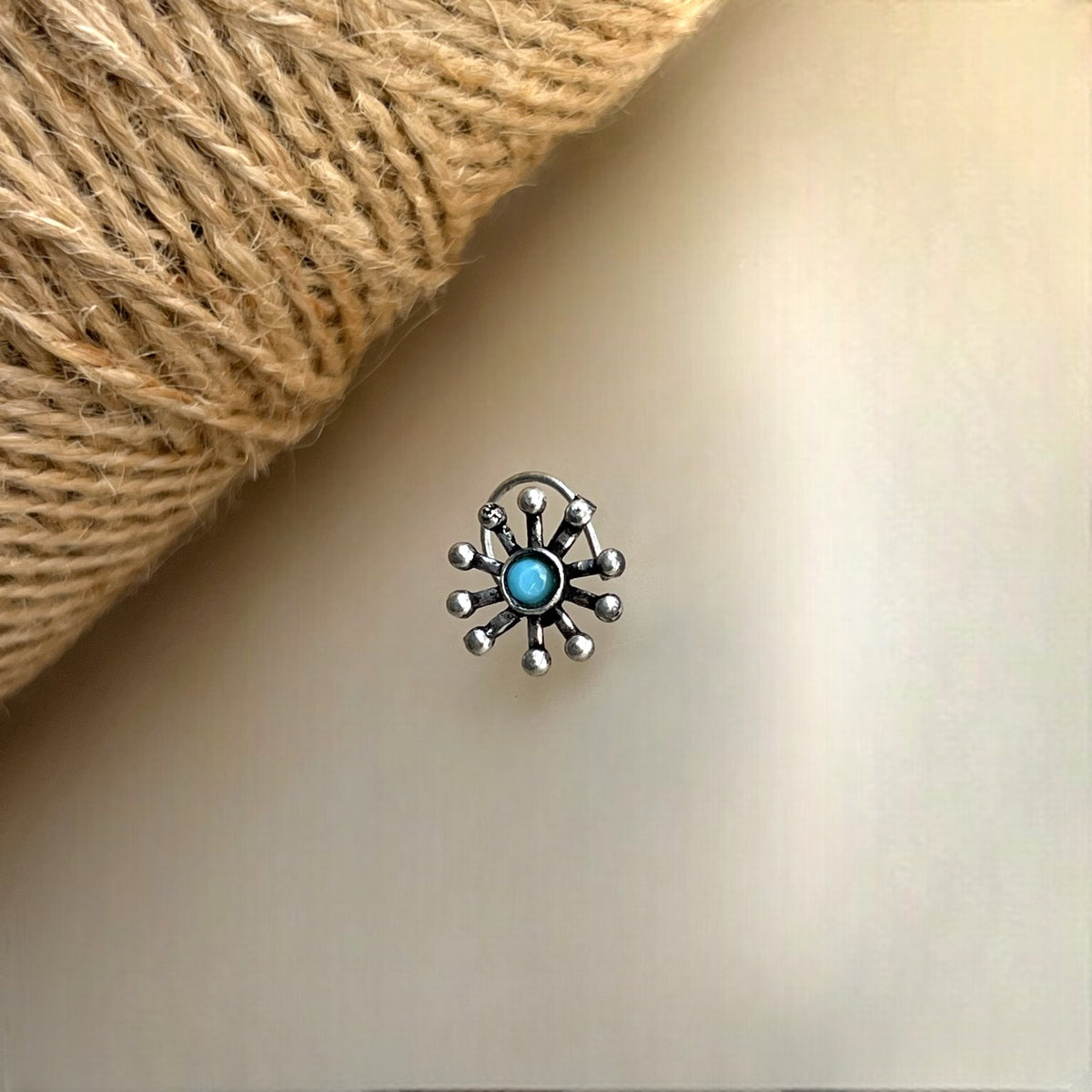 WIRED PIERCING NOSE STUDS NS38