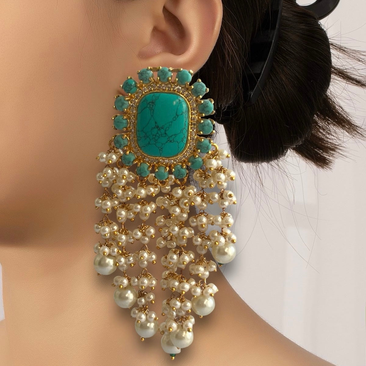 LIYA HANDMADE PEARL BEADED GOLD-TONED EARRING-ER561