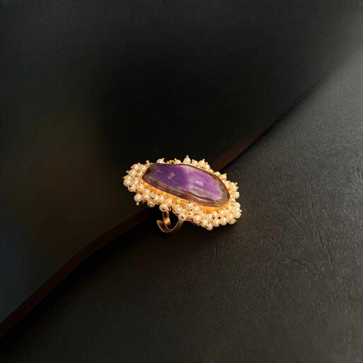 CIEL  AGATE PEARL WORK GOLD TONED RING R17