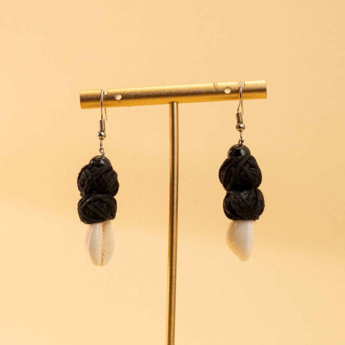 ALICE FABRIC AND BEADS HANDMADE AND HANDSTICHED MALA/ NECKPIECE ML87