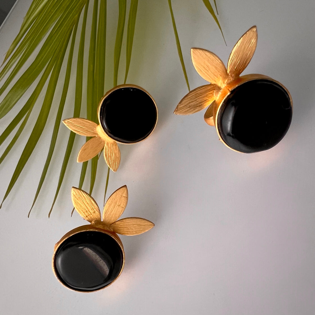 ROXANIA SET RING EARRING AND NECKLACE HANDMADE GOLD TONED PREMIUM NECKLACE/NECKPIECE EARRING SET NL30