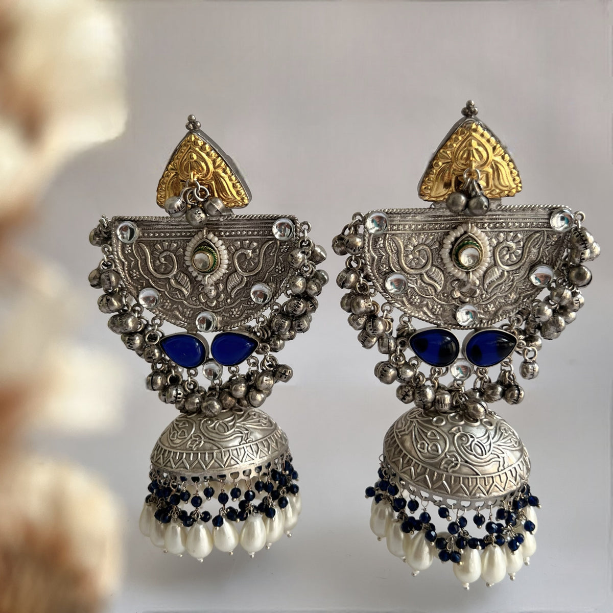 ÉLIRA SILVER LOOK ALIKE HAND HAMMERED DUAL TONED JUMBO JHUMKA ER558