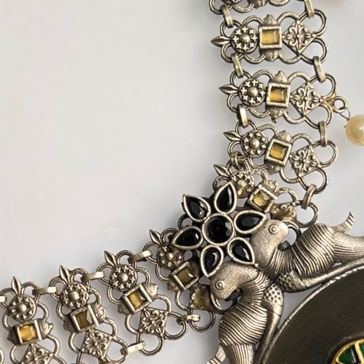 MIRINDA BIJOUX PREMIUM SEMI HANDMADE NECKLACE NL293