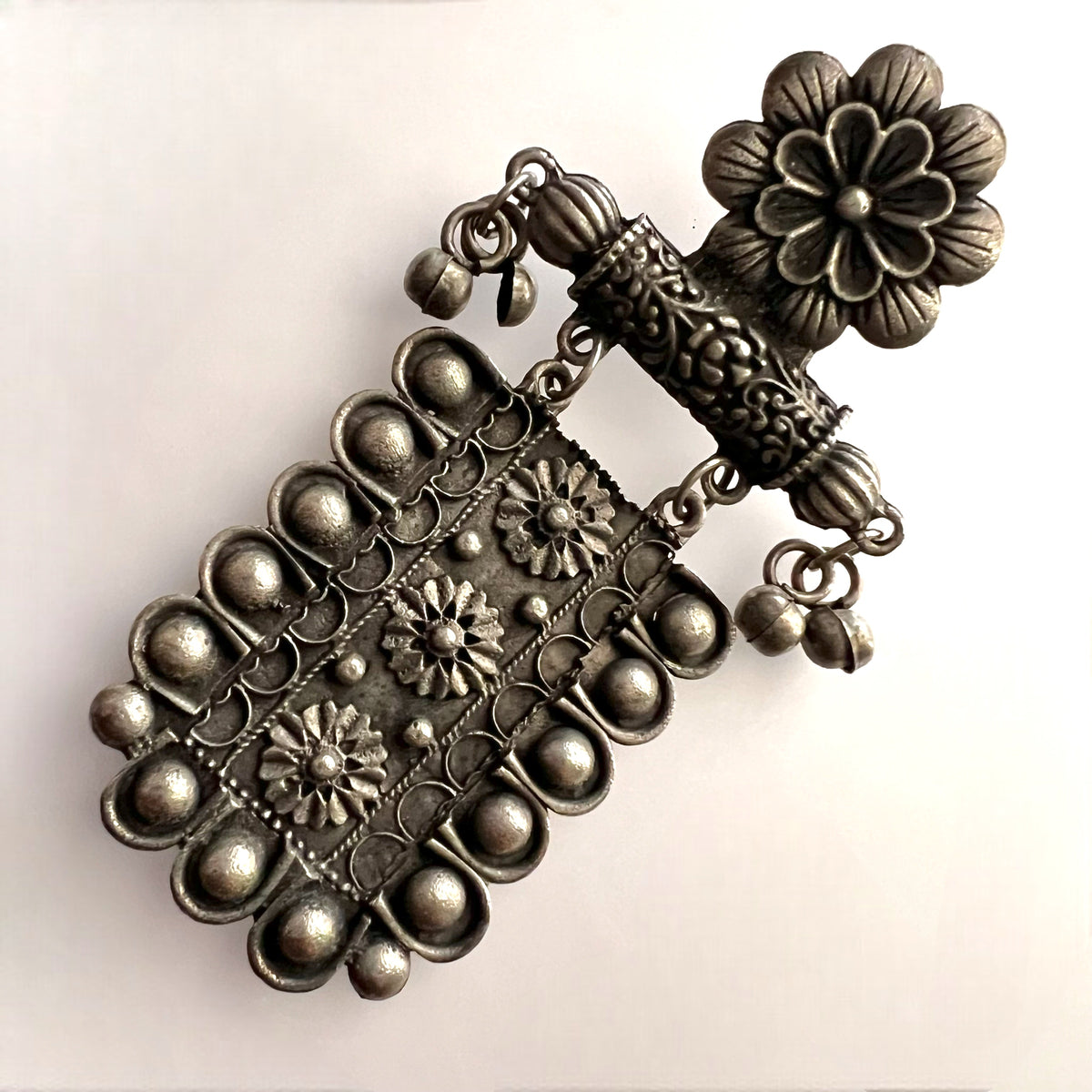 VIJAYA AFGHANI RAW AND RUSTIC AND VINTAGE EARRING AF57