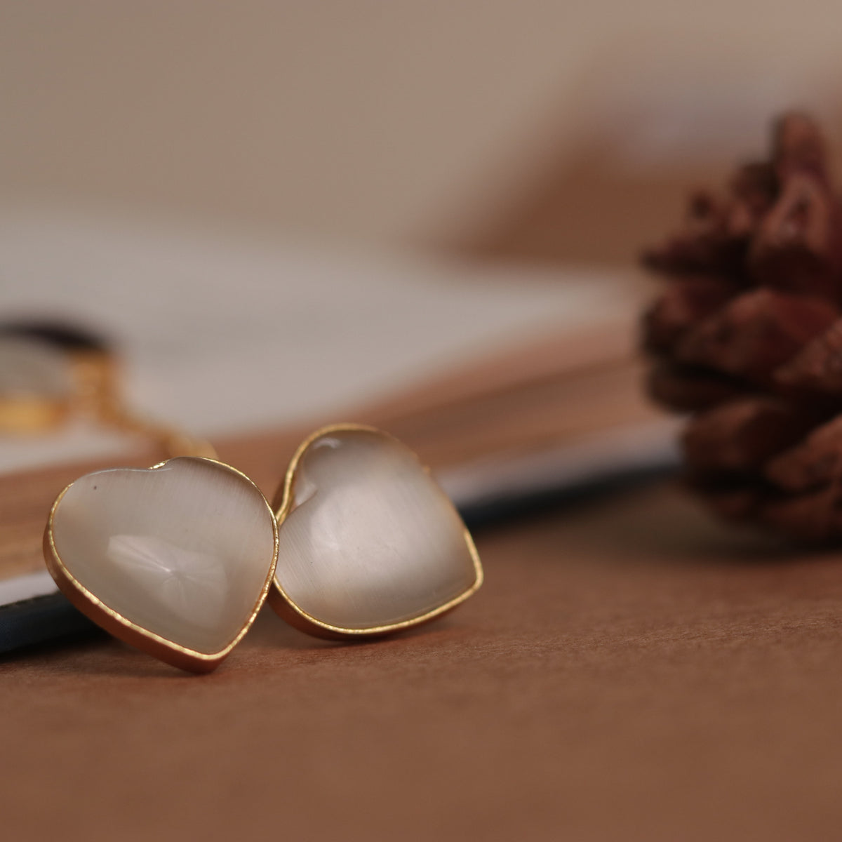 LUCY BIJOUX PREMIUM AND EXCLUSIVE HANDMADE CHOKER WITH EARRINGS CH121