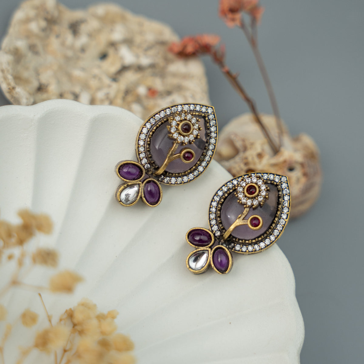 JELINA MONALISA STONE SEMI HANDMADE EARRING / STUD ER912