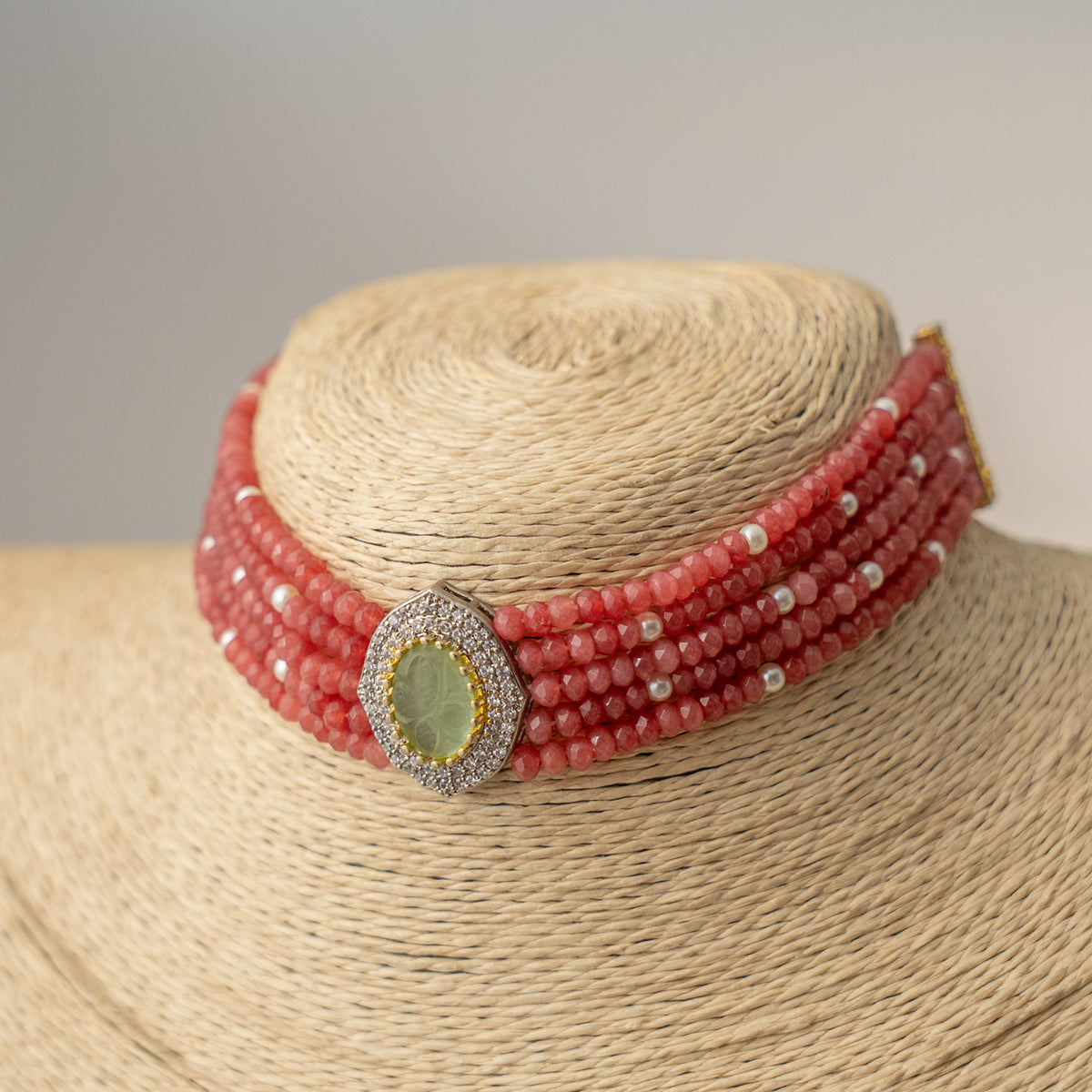 ARLO BIJOUX PREMIUM HANDMADE ONEX BEADS ZIRCON AND CARVING STONE CHOKER CH407