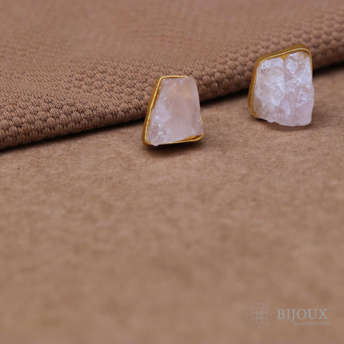 THIYALA RAW STONE ANTIQUE FINISH HANDMADE STUDS ER205