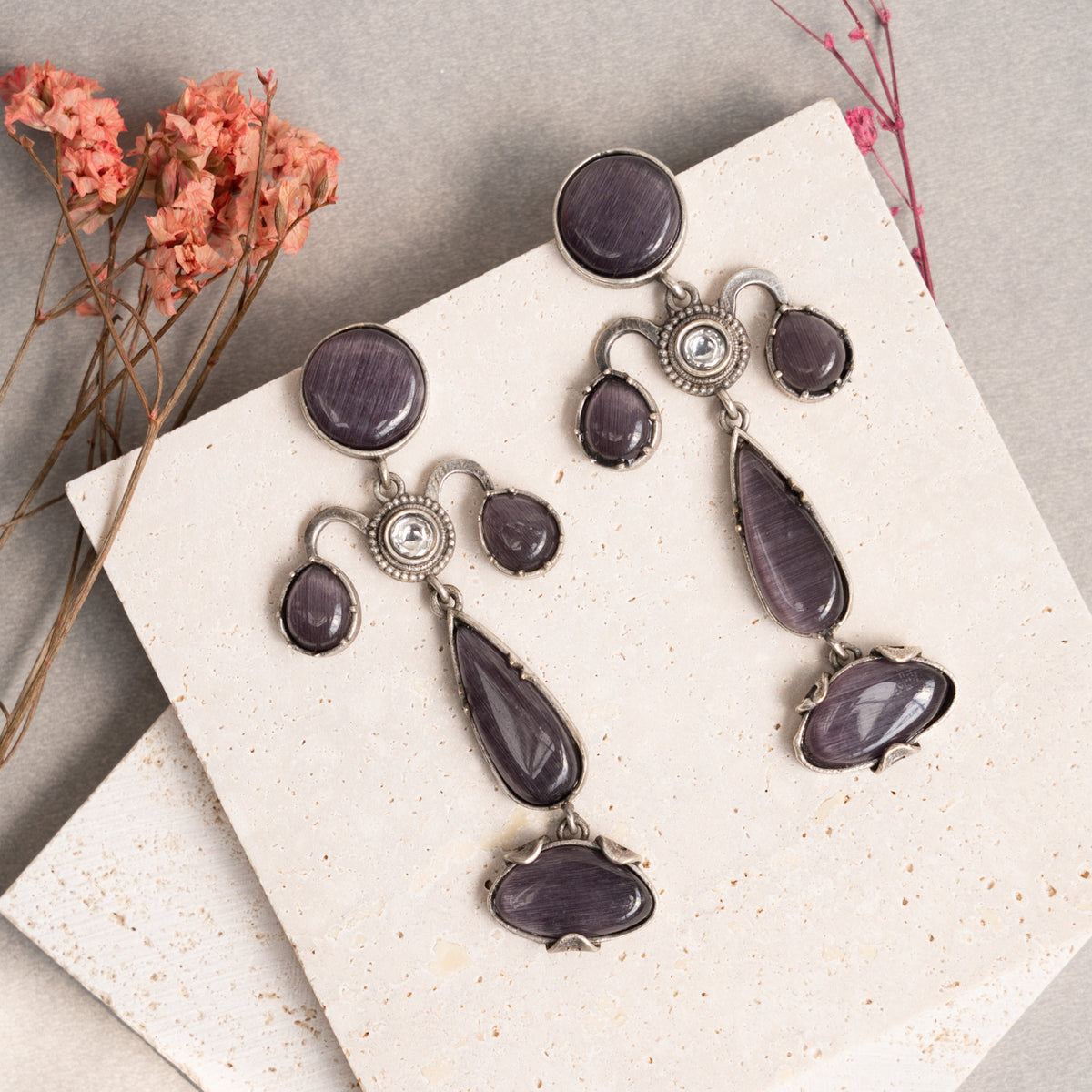 ADVIKA BIJOUX PREMIUM SEMI HANDMADE MONALISA STONE EARRINGS ER729