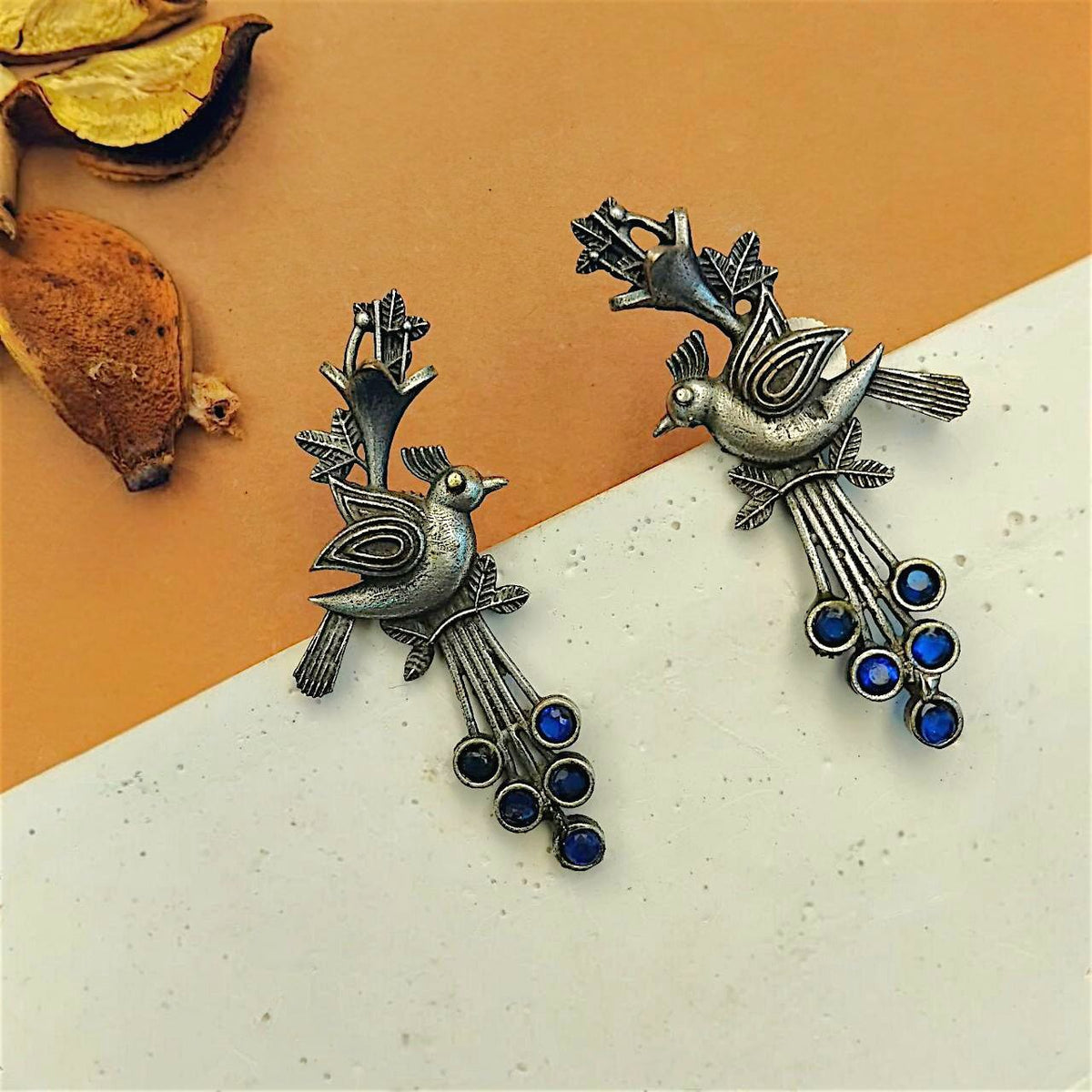 ORLINA SILVER LOOKALIKE ANTIQE FINISH EARRINGS ER446