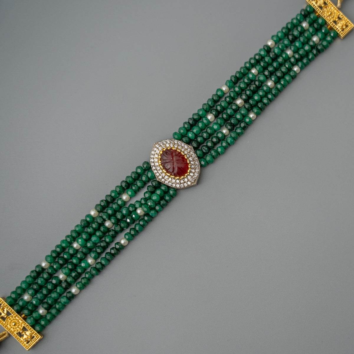 ARLO BIJOUX PREMIUM HANDMADE ONEX BEADS ZIRCON AND CARVING STONE CHOKER CH407