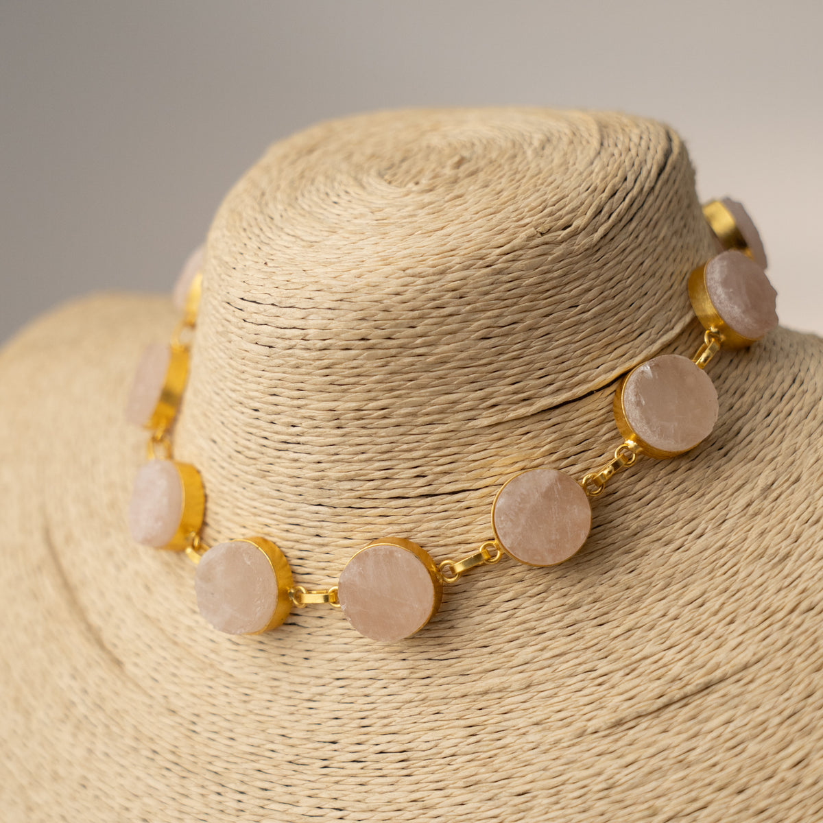 ANVIKA NATURAL STONE WITH GOLD TONED HANDMADE CHOKER CH413