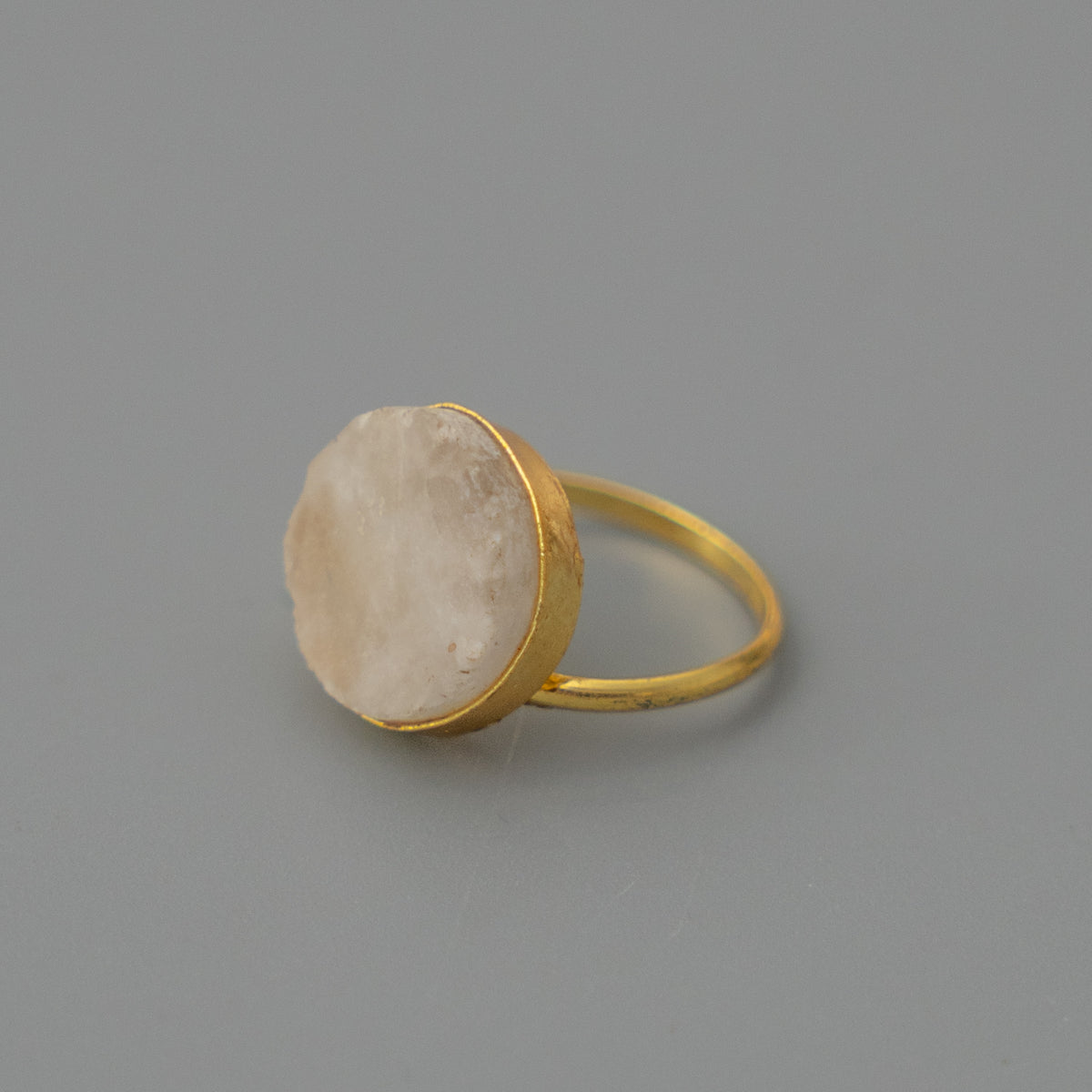 ANVIKA NATURAL STONE WITH GOLD TONED HANDMADE CHOKER CH413