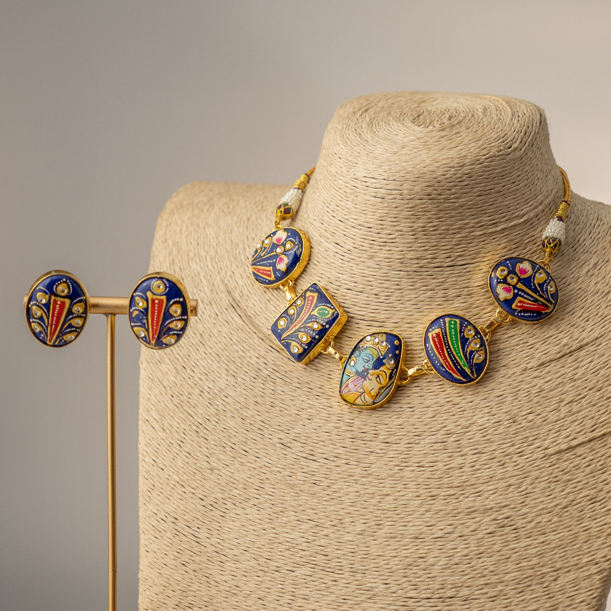 KINA TANJORE RAW STONE HANDMADE AND HANDPAINTED RUSTIC NECKPIECE/CHOKER CH530