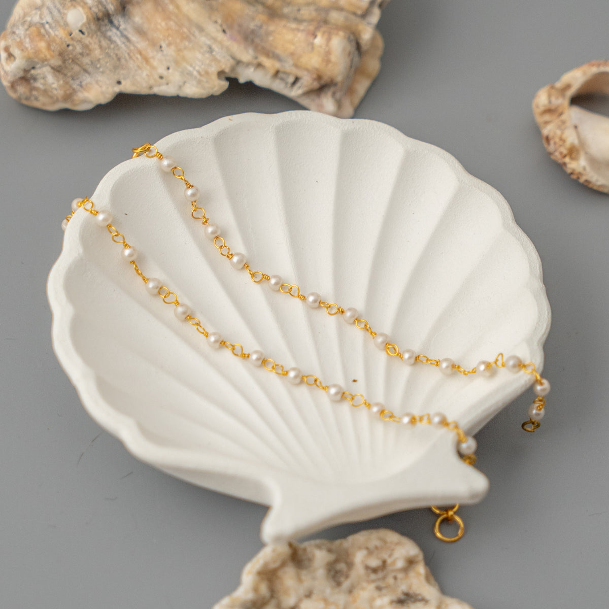 AZARIAH GOLD TONED HANDMADE EARCHAIN EA04