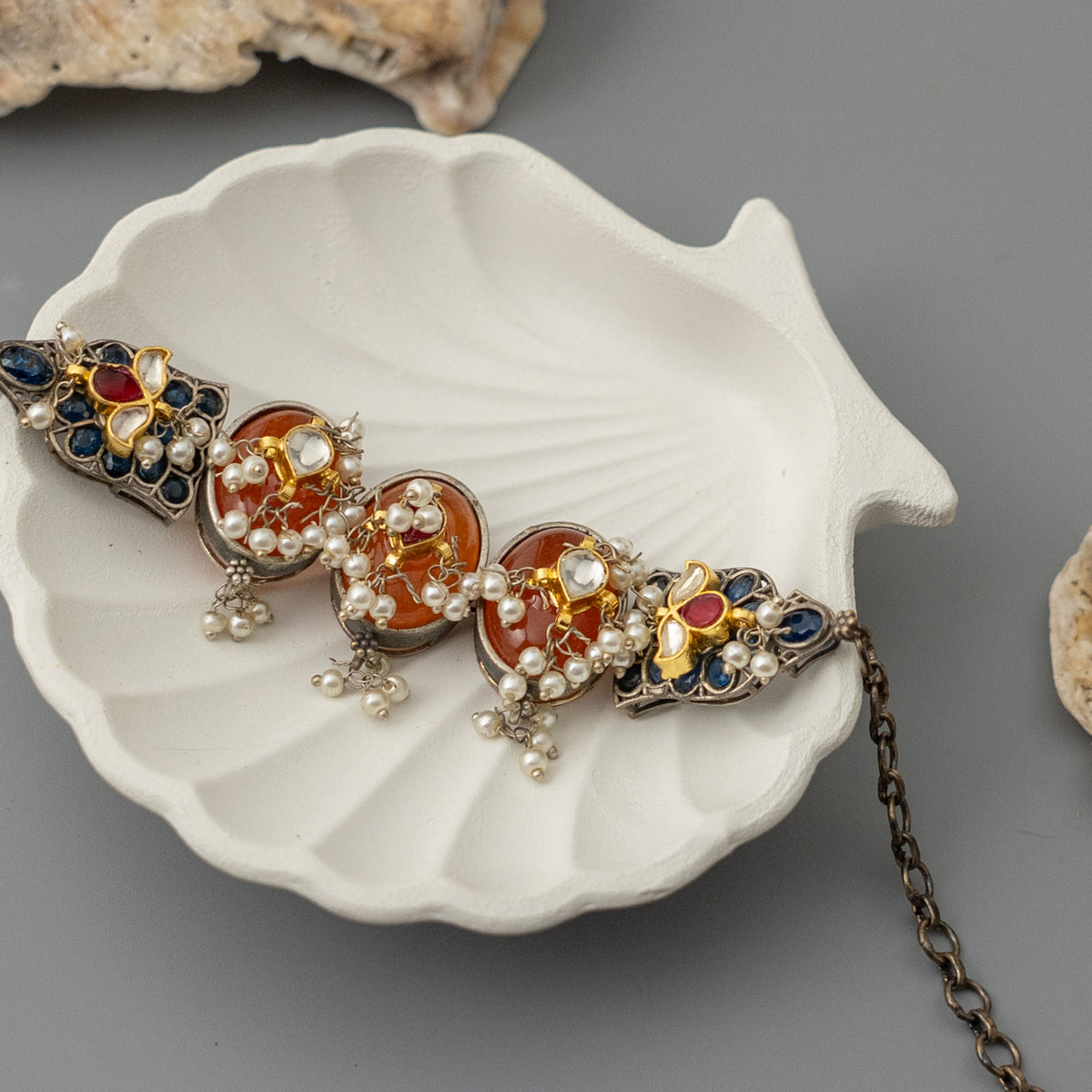 VAINISHA KUNDAN FUSION BIJOUX PREMIUM AND EXCLUSIVE HANDMADE CHOKER  CH148