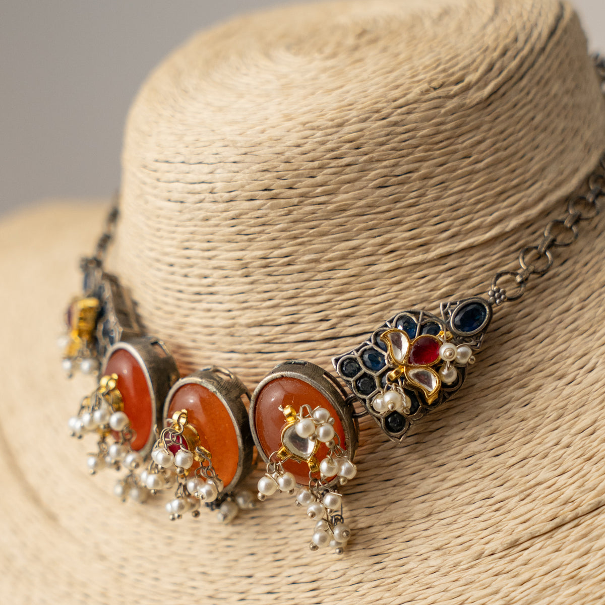 VAINISHA KUNDAN FUSION BIJOUX PREMIUM AND EXCLUSIVE HANDMADE CHOKER  CH148