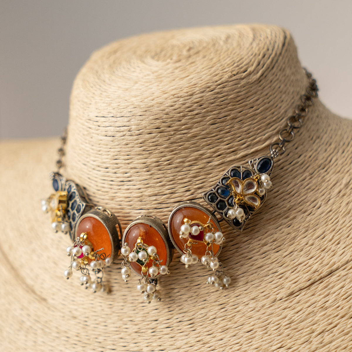 VAINISHA KUNDAN FUSION BIJOUX PREMIUM AND EXCLUSIVE HANDMADE CHOKER  CH148