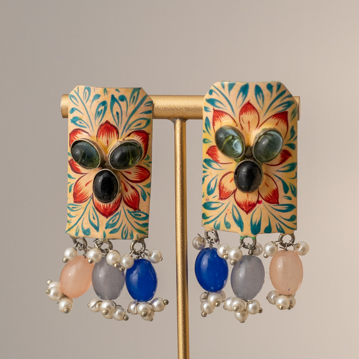 VIDHU HANDMADE HAMMERED UNSHAPED HAND PAINTED CHOKER WITH EARRINGS CH202