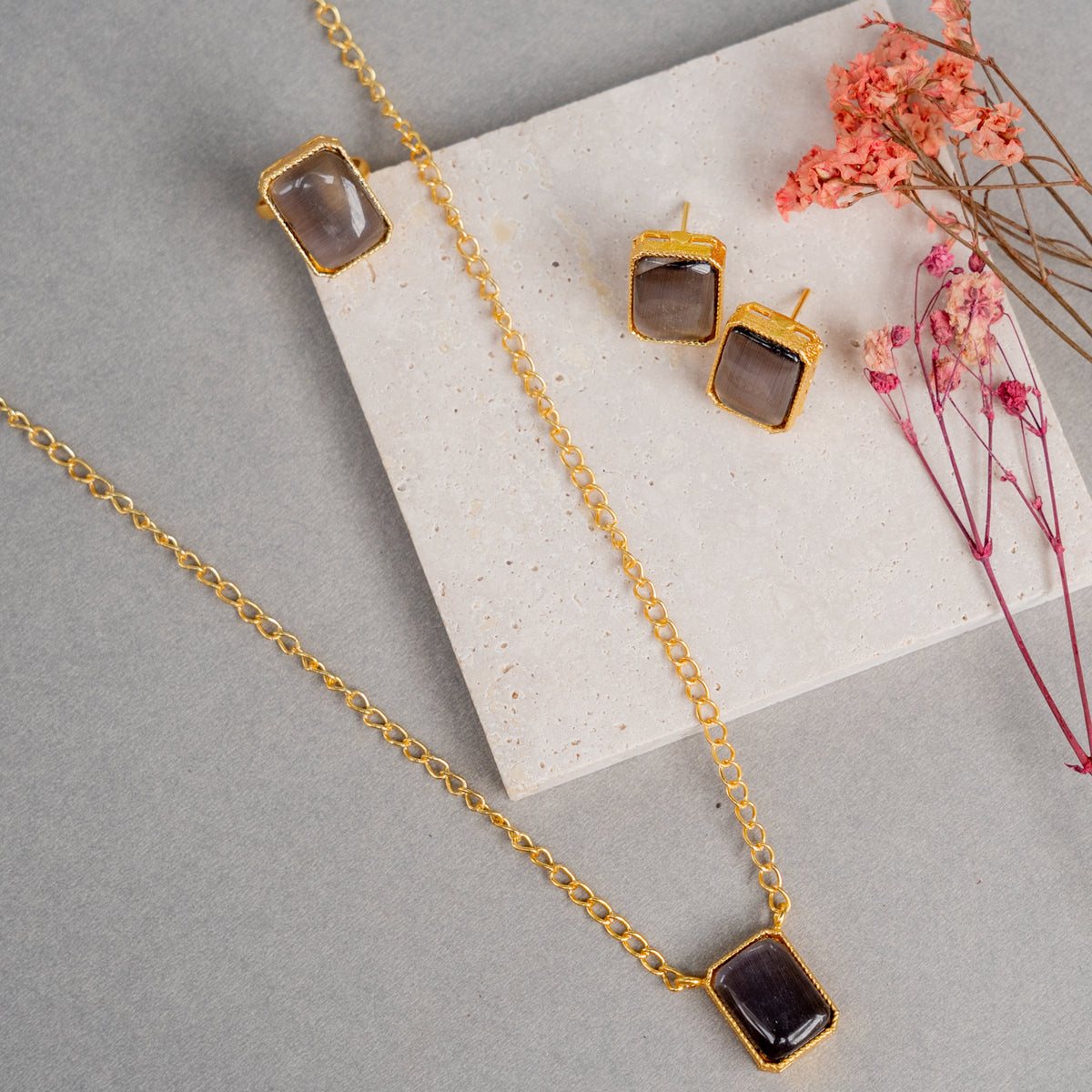 ELENA GOLD AND RUSTIC TONED HANDMADE HAND MADE NECKLAC EARRINGS WITH RING OF15