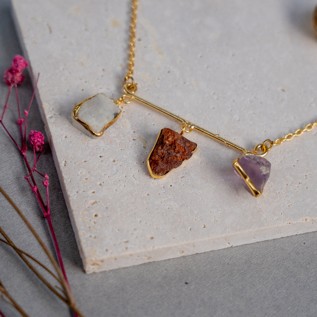 LAINEY GOLD TONED HANDMADE HAND HAMMERED NECKLACE AND lEARRINGS OF14