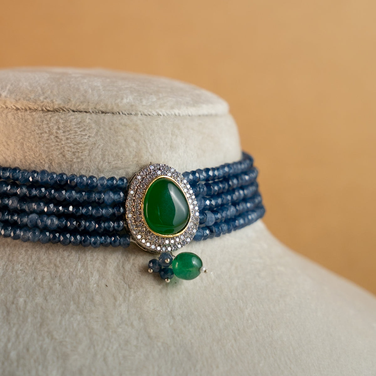 SOPHIE ONEX BEADS BIJOUX PREMIUM AND EXCLUSIVE HANDMADE CHOKER WITH EARRINGS CH210