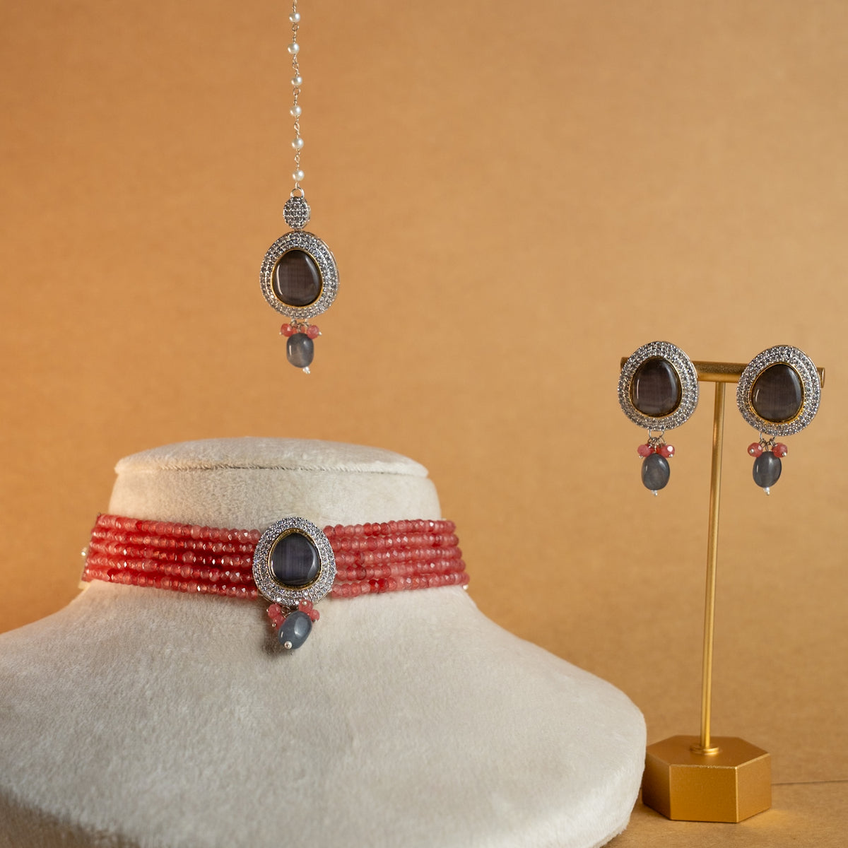 SOPHIE ONEX BEADS BIJOUX PREMIUM AND EXCLUSIVE HANDMADE CHOKER WITH EARRINGS CH210