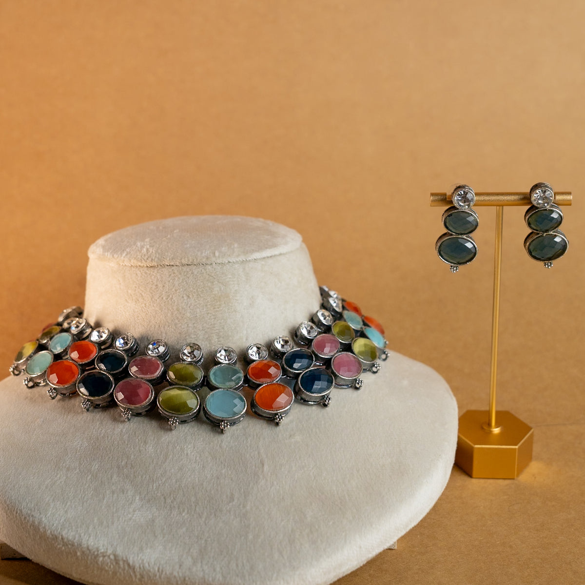 CLASSIC PRINESS PREMIUM RUSTIC FINISH SEMI HANDMADE NECKLACE NL250