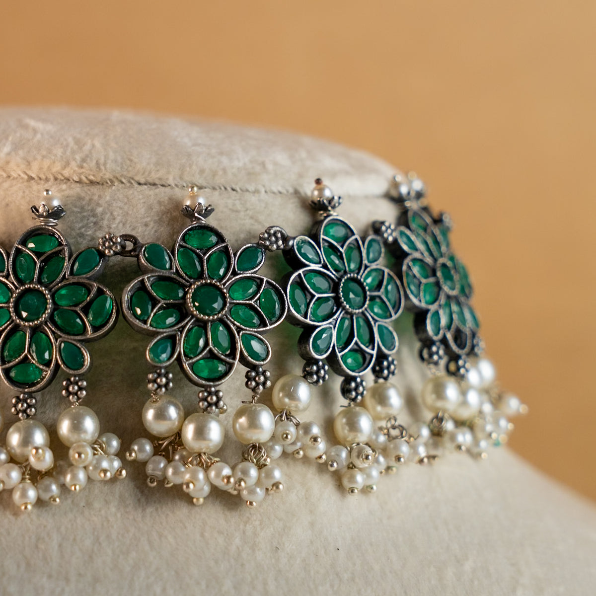 ATHENA BIJOUX PREMIUM SEMI HANDMADE ANTIQUE FAUX SILVER NECKPIECE/NECKLACE EARRINGS NL217