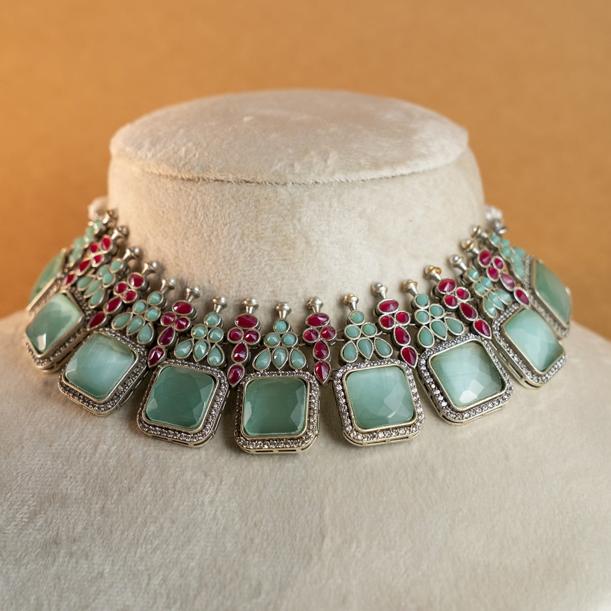 NAYANA PREMIUM FAUX SILVER SEMI HANDMADE ANTIQUE NECKPIECE/NECKLACE EARRINGS NL43