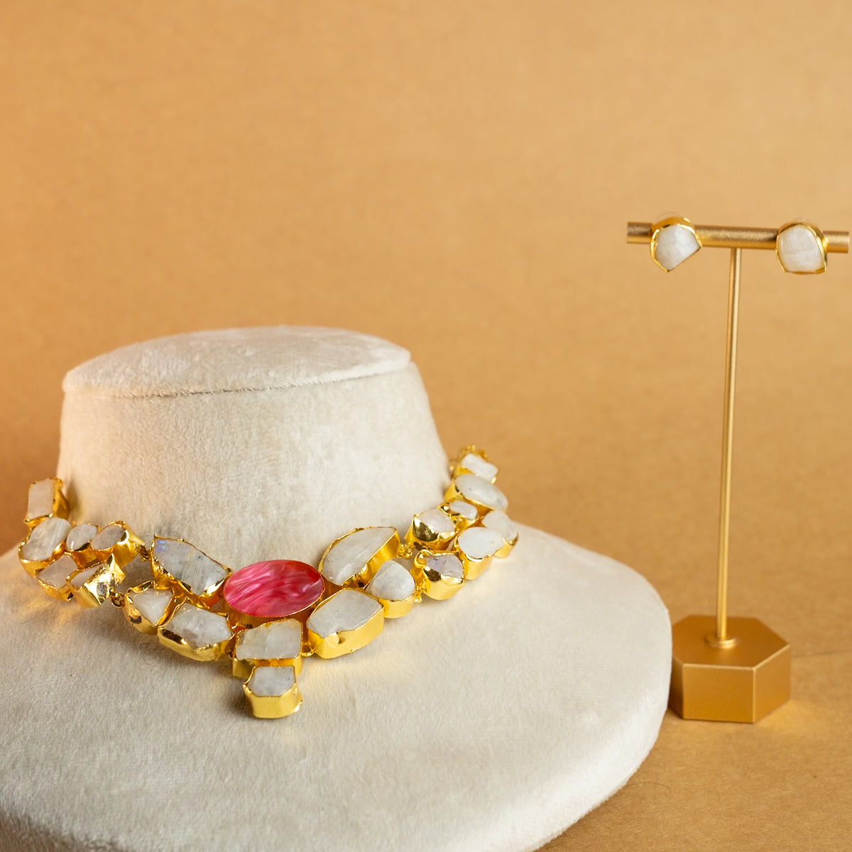 CHANDNI BIJOUX PREMIUM SEMI HANDMADE ANTIQUE NECKPIECE/NECKLACE WITH EARRING NL270