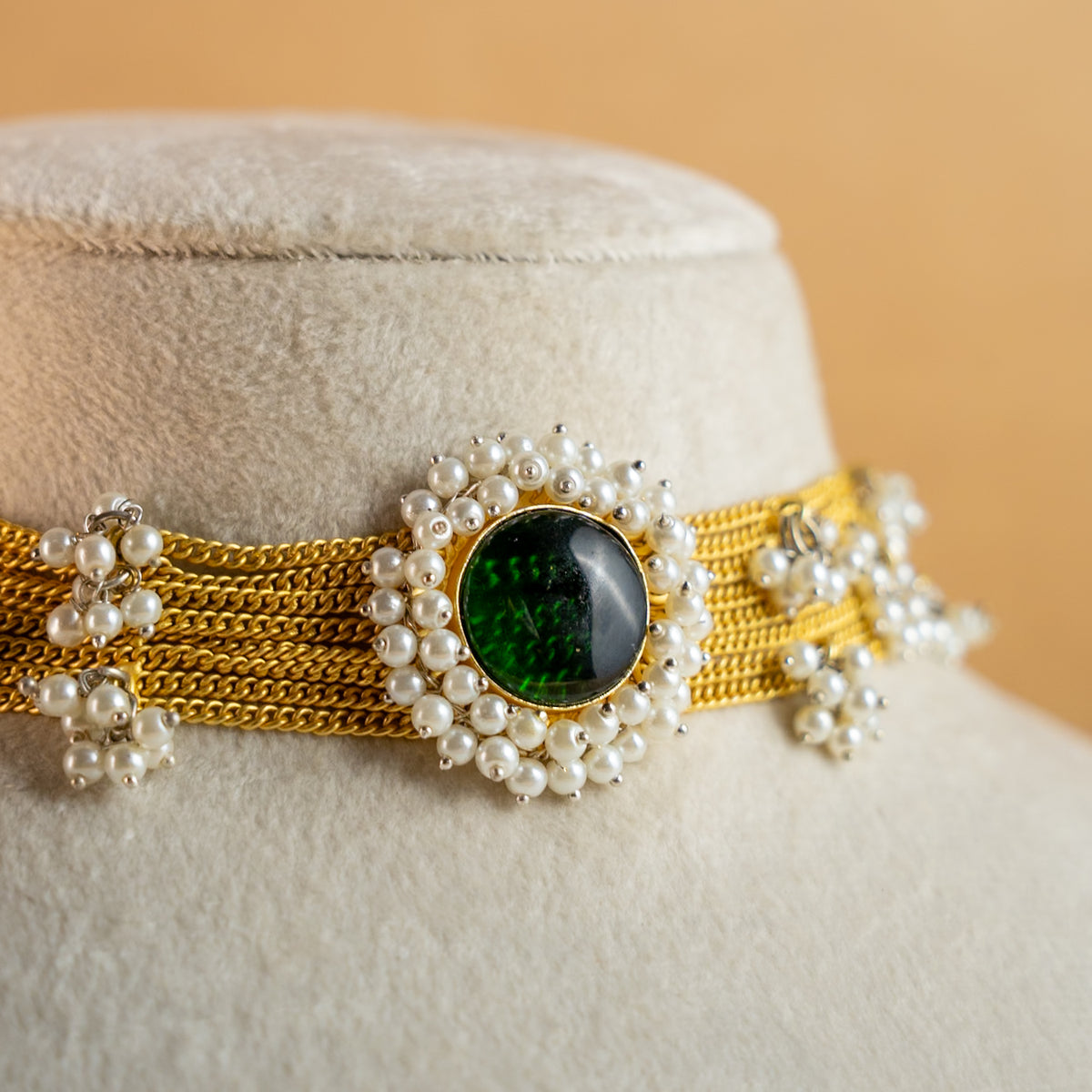 LUCIA BIJOUX PREMIUM GOLD TONED HANDMADE CHOKER WITH EARRINGS CH307