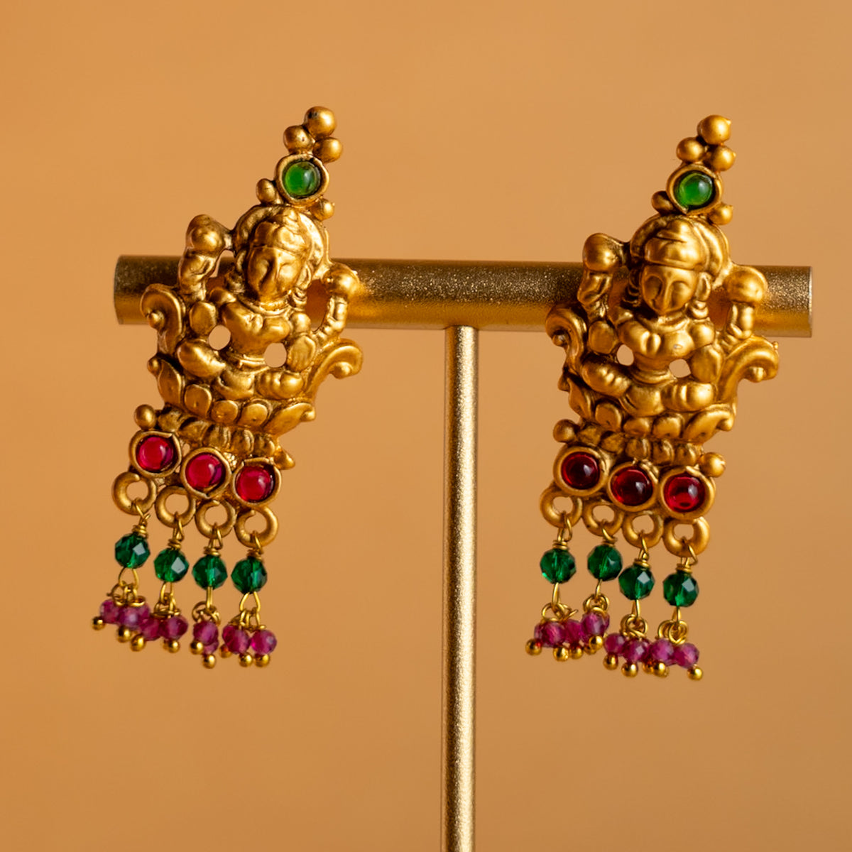 TIRZA GOLD TONED CHOKER WITH EARRINGS CH329