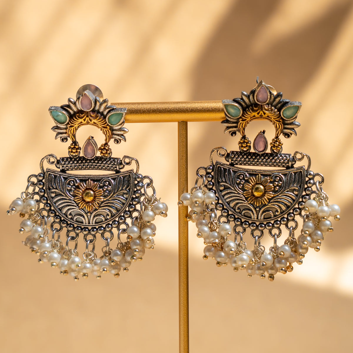 EVELYN BIJOUX PREMIUM RAW AND RUSTIC SEMI  HANDMADE CHOKER WITH EARRINGS CH337