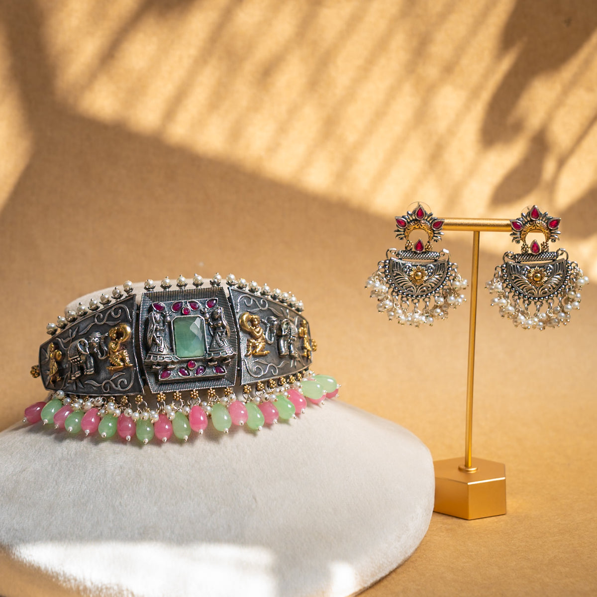 EVELYN BIJOUX PREMIUM RAW AND RUSTIC SEMI  HANDMADE CHOKER WITH EARRINGS CH337